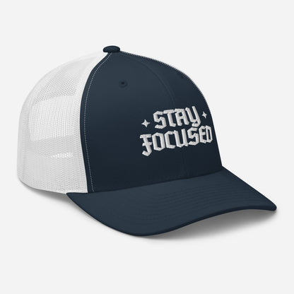 Glory Darts - Stay Focused Retro Trucker-Cap