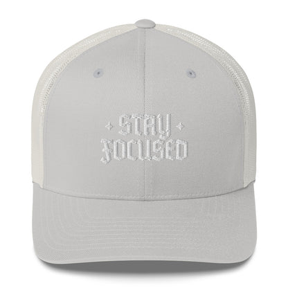 Glory Darts - Stay Focused Retro Trucker-Cap