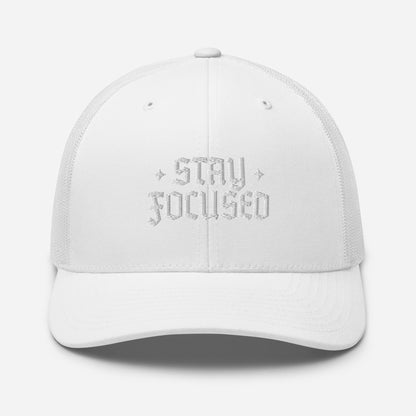 Glory Darts - Stay Focused Retro Trucker-Cap